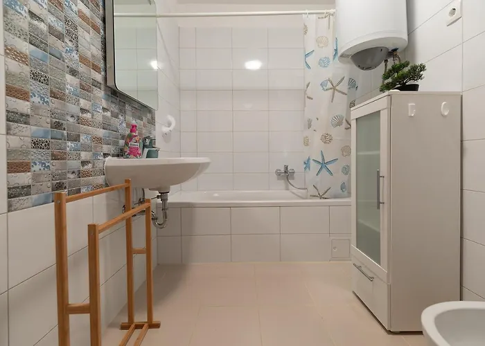 Lilym Apartment